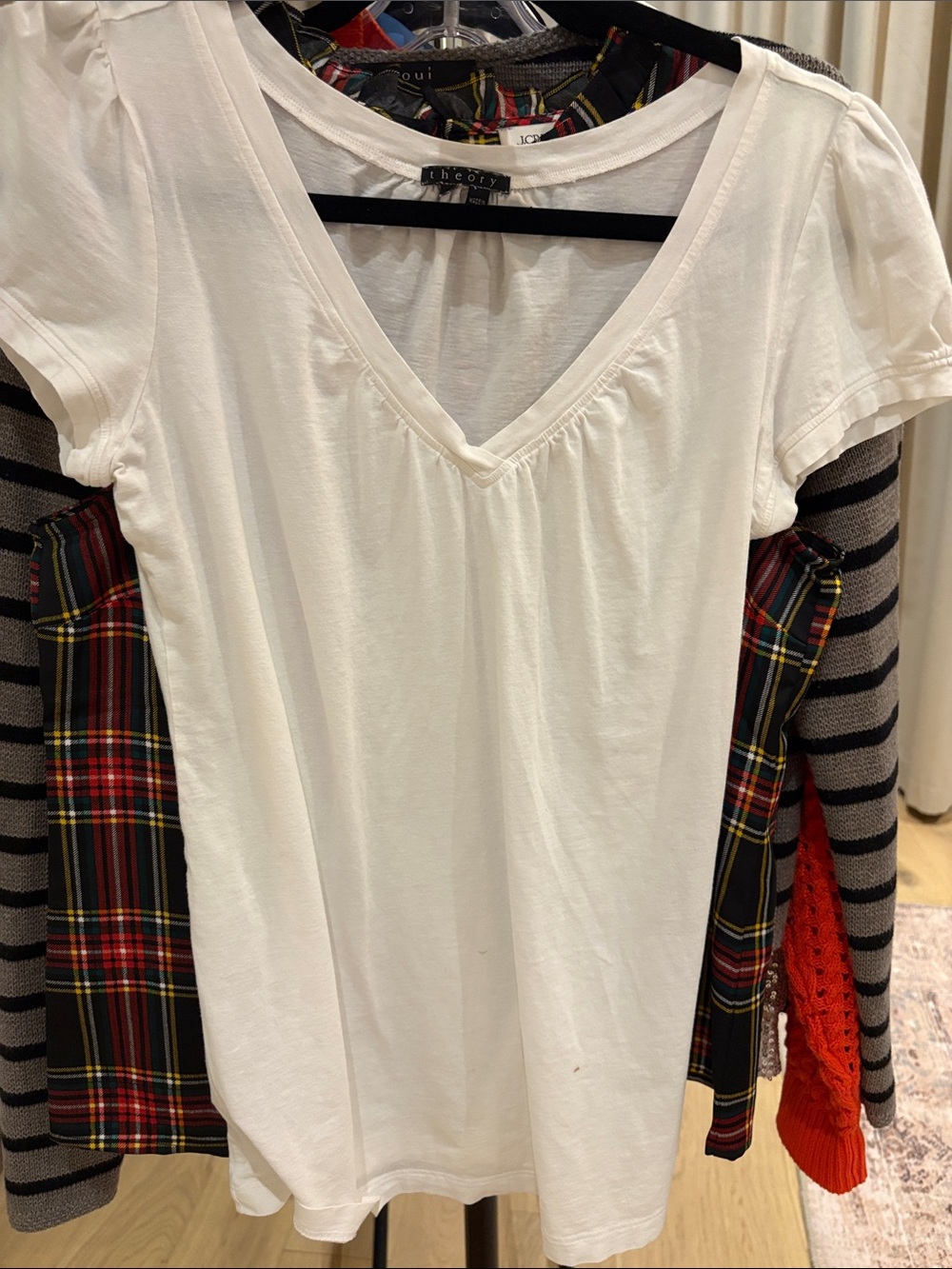 Theory White V-Neck Short Sleeve Tee